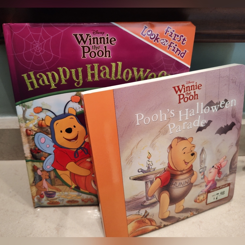 NEW Winnie the Pooh Halloween Large Board Book Set
